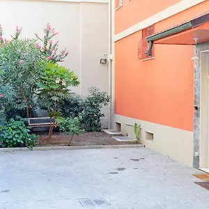 Bed & Breakfast I 10 Mondi, Milaan